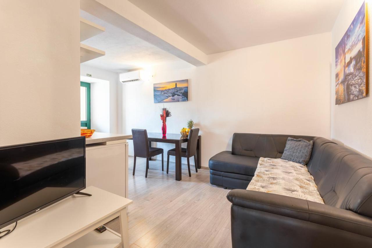 Apartments Ante Хвар Экстерьер фото