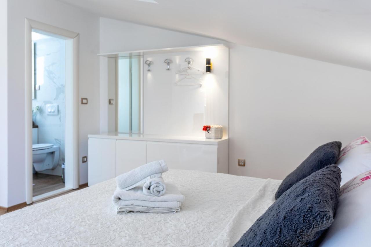 Apartments Ante Хвар Экстерьер фото